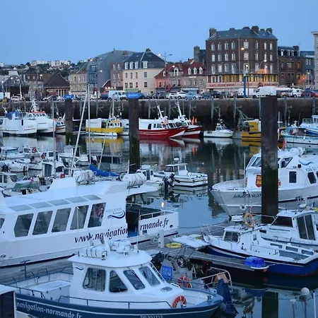 Perle Marine Haussmannienne - Lumineux & Calme - Proche Gare & شقة *