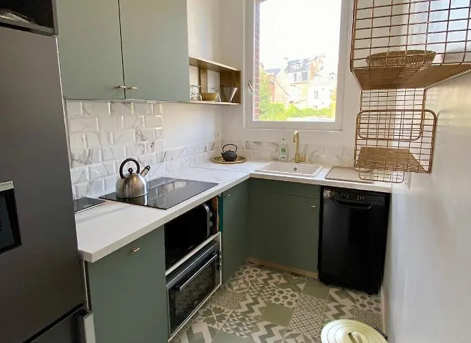 Appartement Perle Marine Haussmannienne - Lumineux & Calme - Proche Gare &